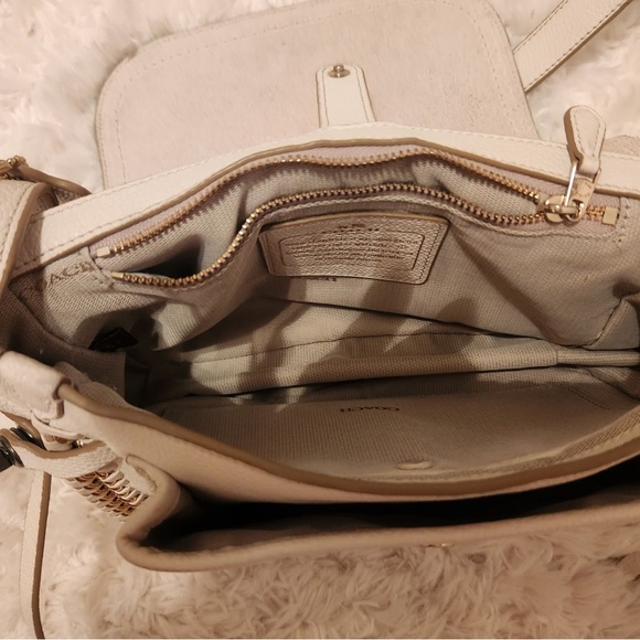 Coach Crossbody - Picture 12 of 12